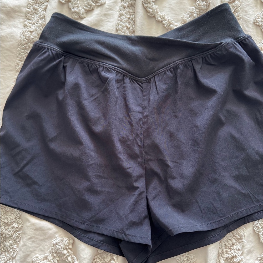 Girls Zella Black Athletic Shorts with Elastic Waistband